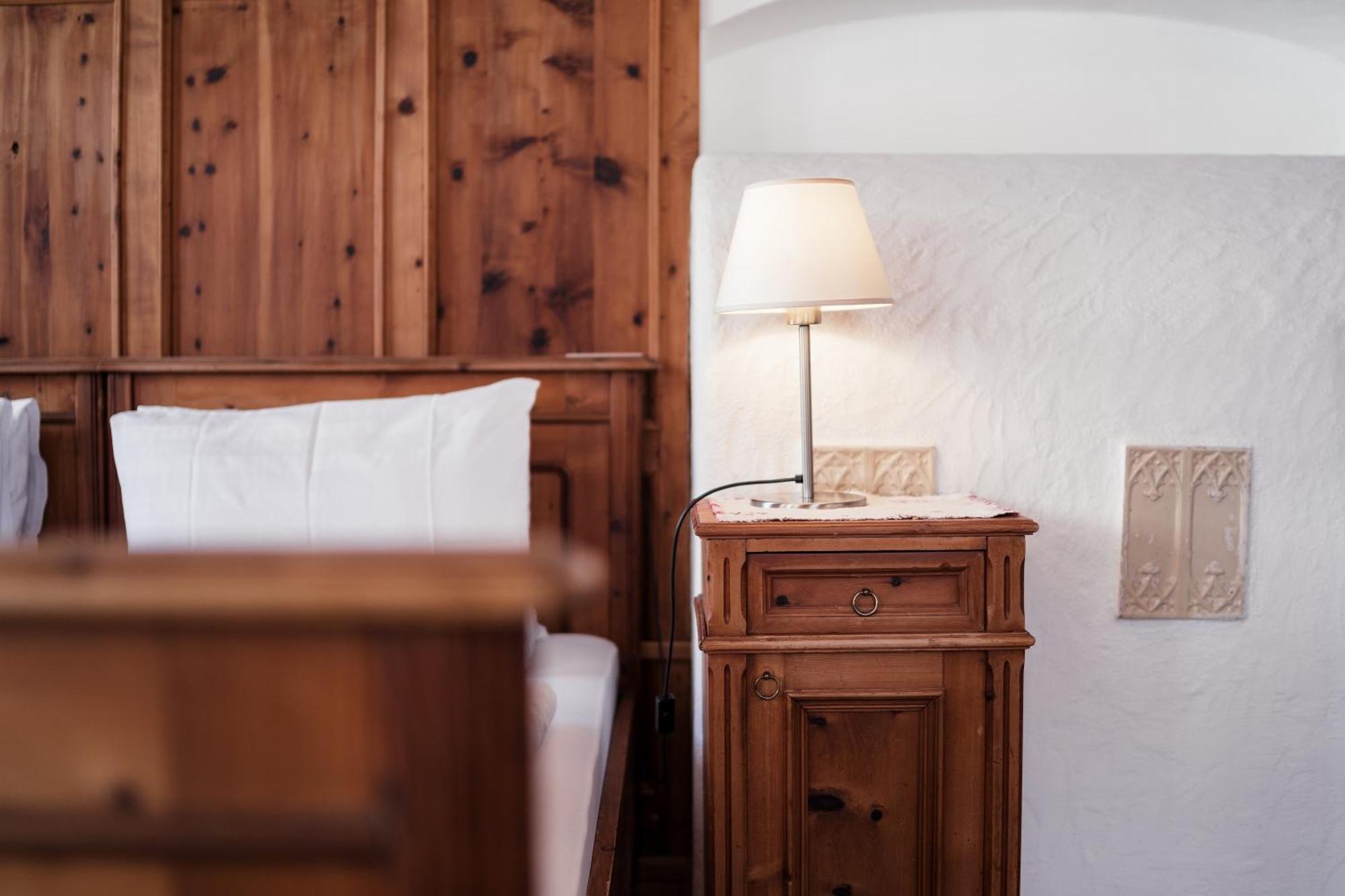 Hotel Dolomitenhof & Chalet Alte Post Sexten Esterno foto