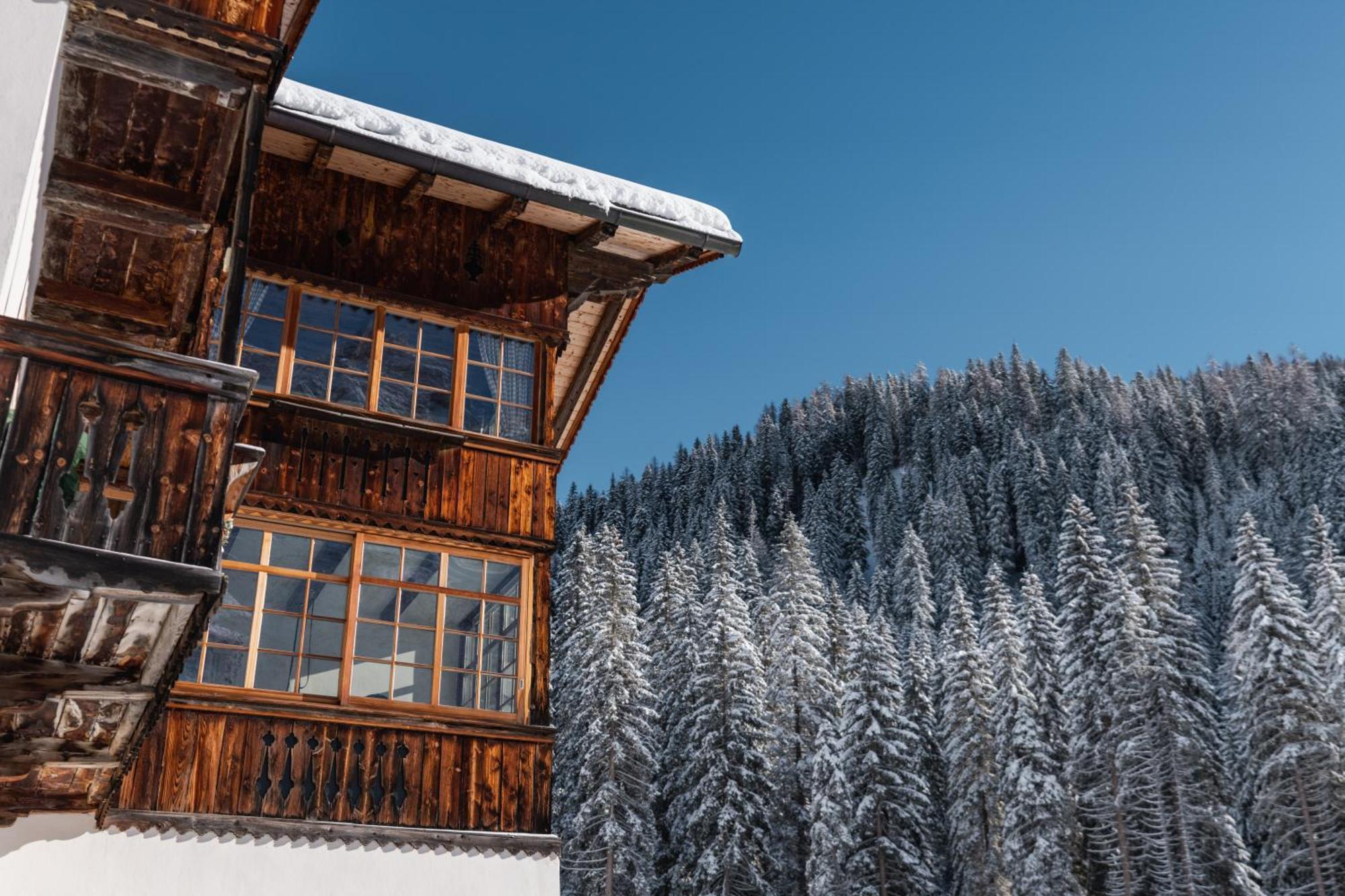 Hotel Dolomitenhof & Chalet Alte Post Sexten Esterno foto