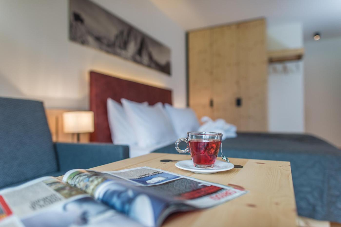 Hotel Dolomitenhof & Chalet Alte Post Sexten Esterno foto
